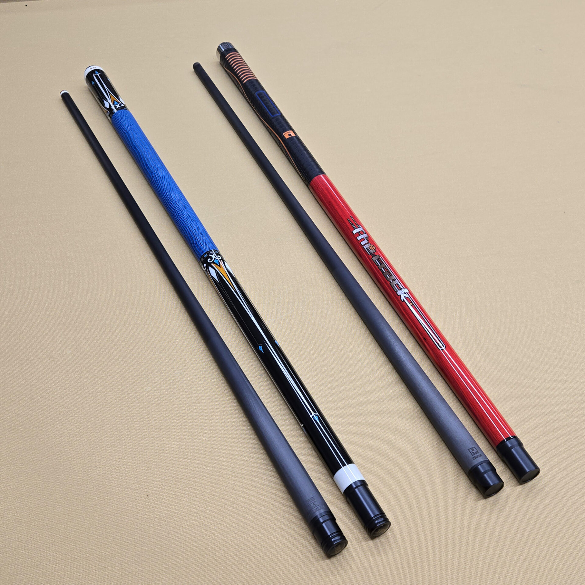 暑假快閃【限量特價組JF10-10(藍)撞球桿送小怪獸膠把衝桿(紅)】限定門市、官網通路！！